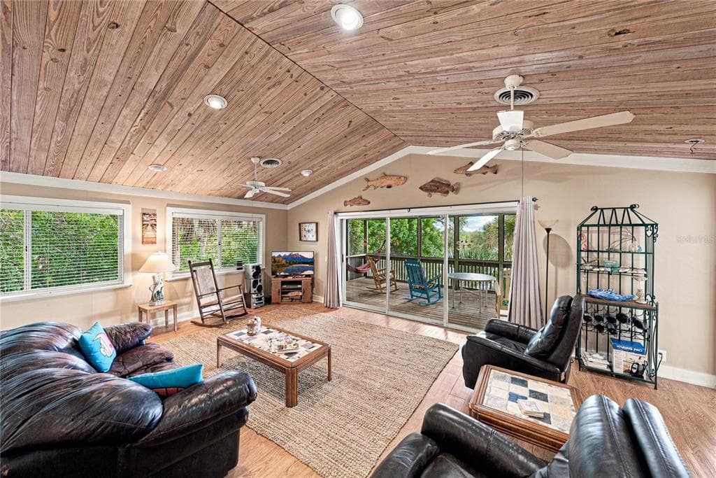 8178 LITTLE GASPARILLA ISLAND photo 22