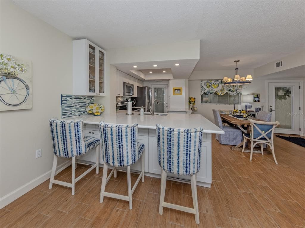 1150 TARPON CENTER DRIVE 4H (408) photo 7