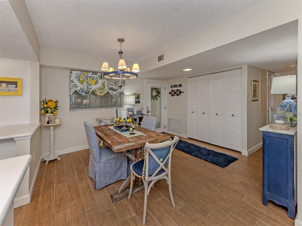 1150 TARPON CENTER DRIVE 4H (408) photo 10
