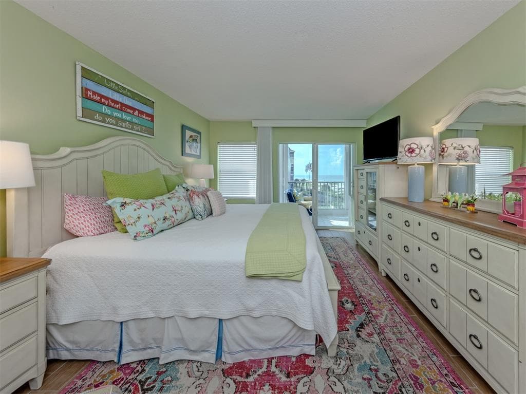 1150 TARPON CENTER DRIVE 4H (408) photo 18
