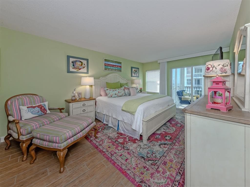 1150 TARPON CENTER DRIVE 4H (408) photo 19