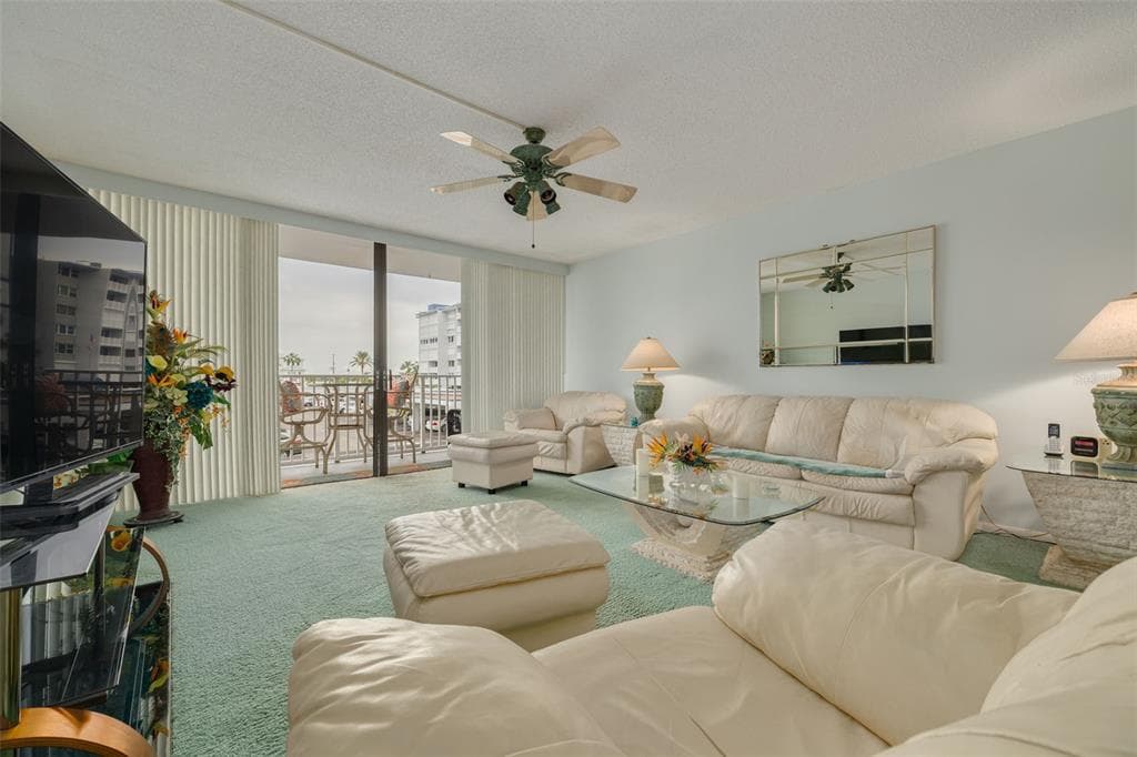 450 TREASURE ISLAND CAUSEWAY 201 photo 11