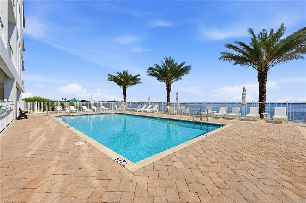 1375 BEACH ROAD 210 & SLIP 21 photo 3