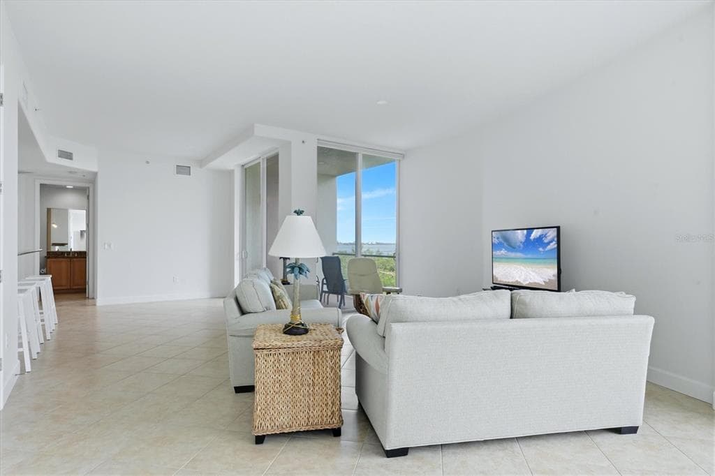 1375 BEACH ROAD 210 & SLIP 21 photo 9