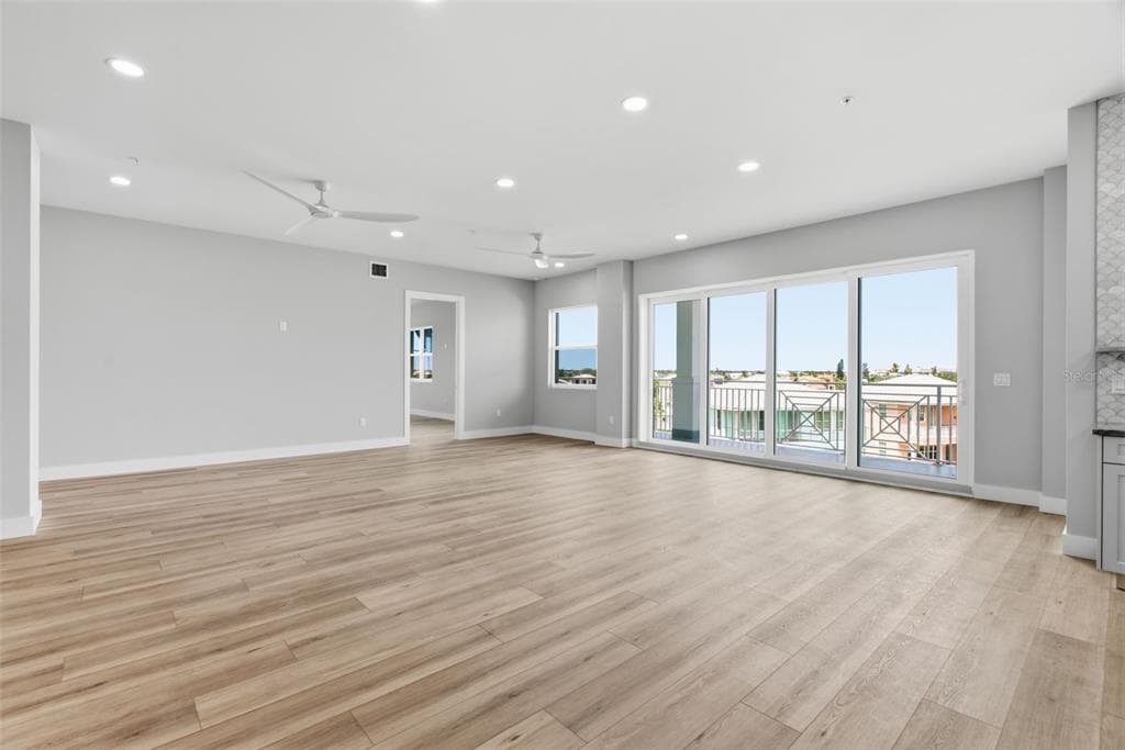 13655 GULF BOULEVARD 401 photo 9