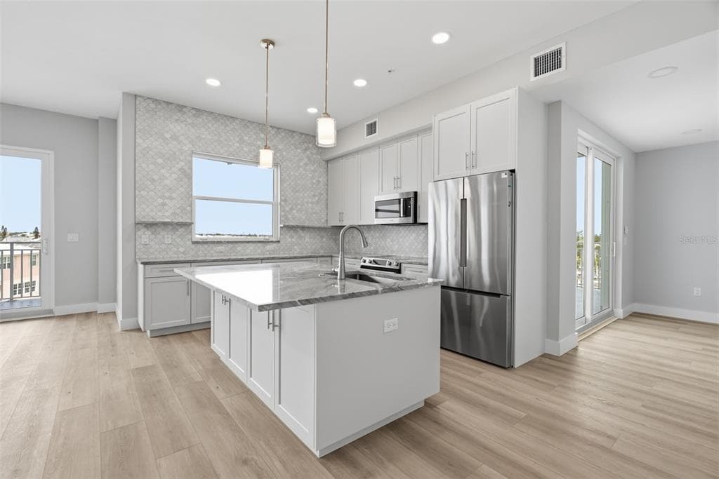 13655 GULF BOULEVARD 401 photo 11