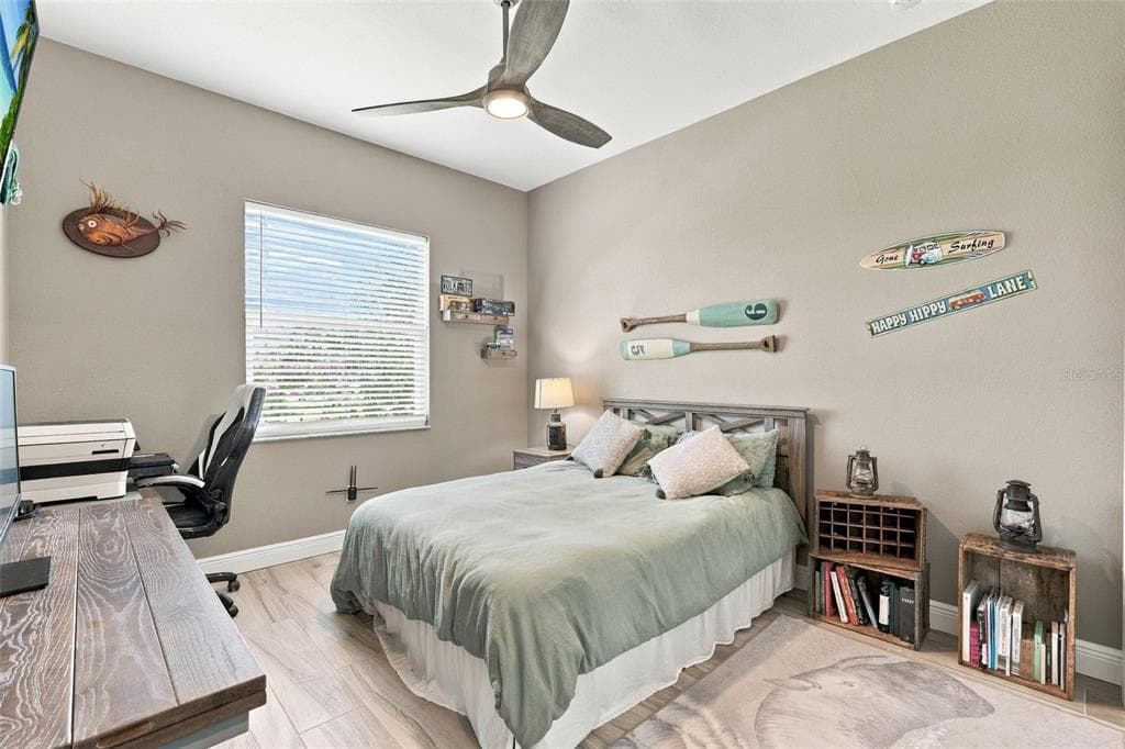 13284 AMARYLLIS CIRCLE photo 18