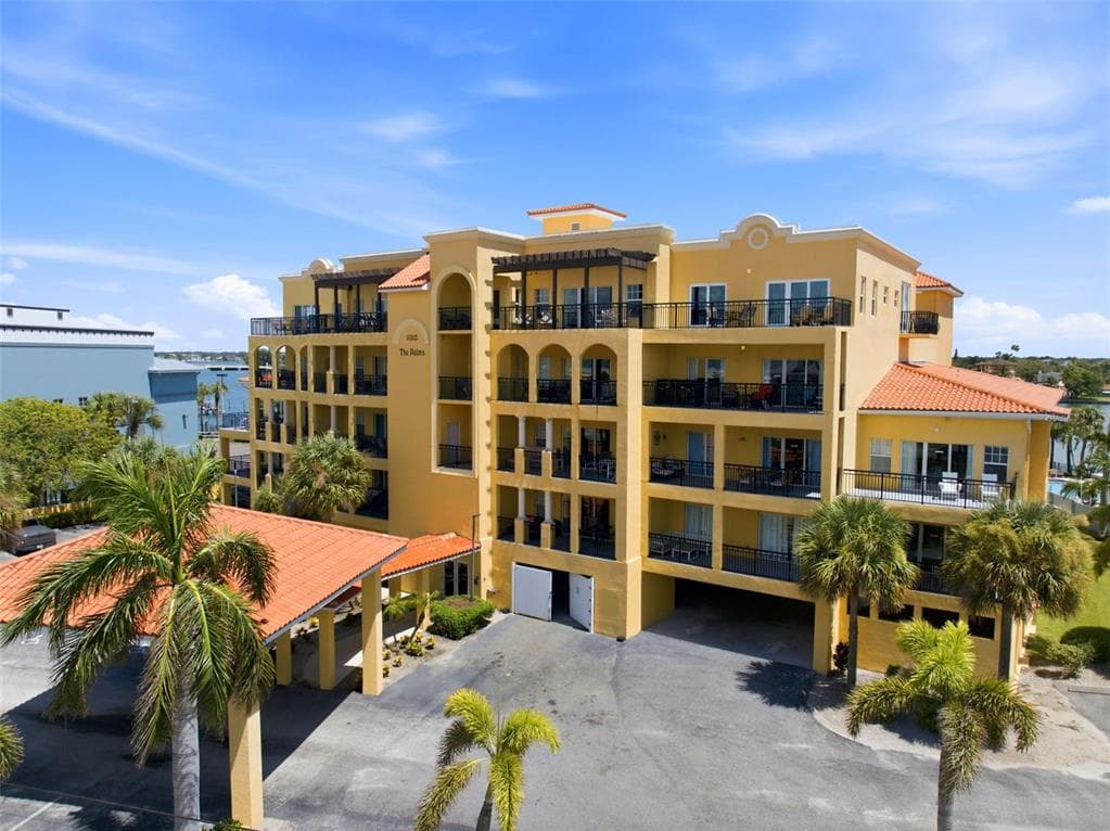 10315 GULF BOULEVARD 106 photo 1
