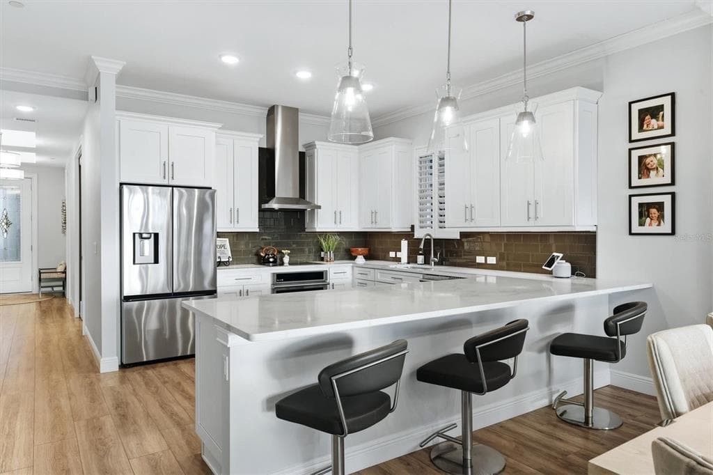 507 TAMIAMI TRAIL N 201 photo 21
