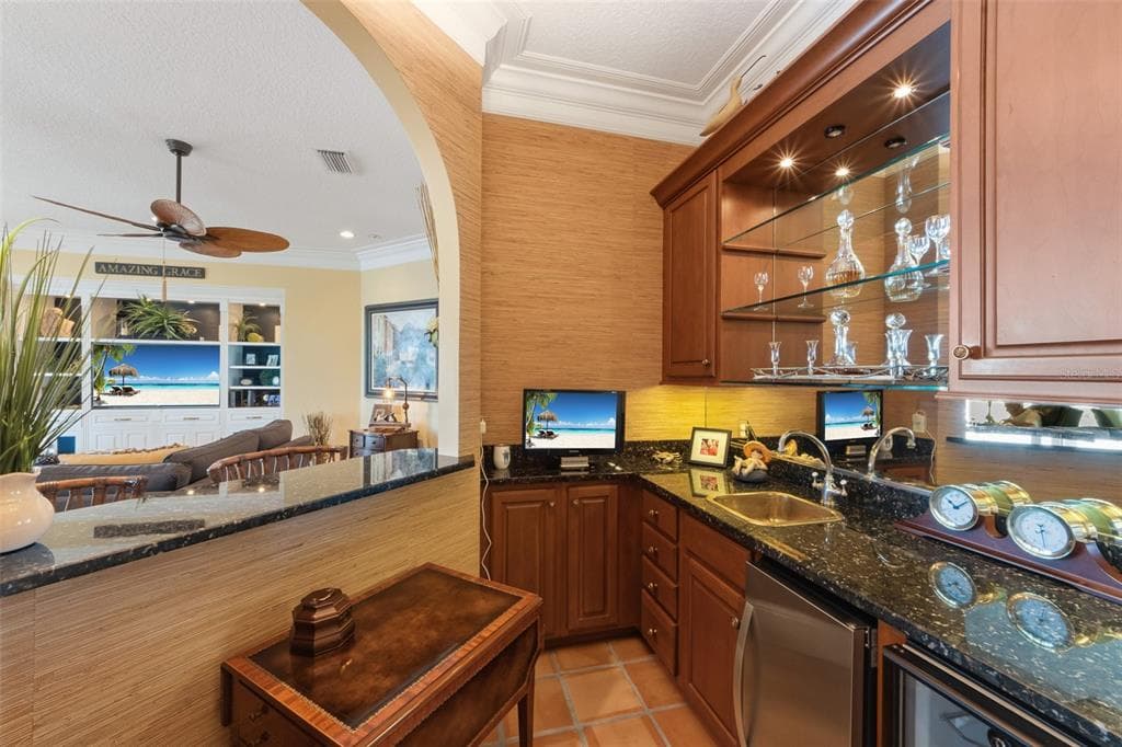 12914 YACHT CLUB PLACE photo 9