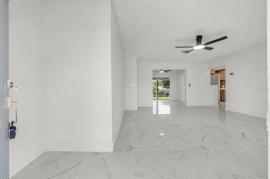 4405 PINFISH LANE photo 5