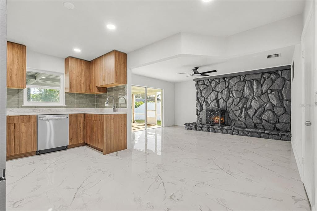 4405 PINFISH LANE photo 10