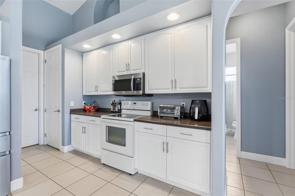 1819 SW 47TH STREET photo 19