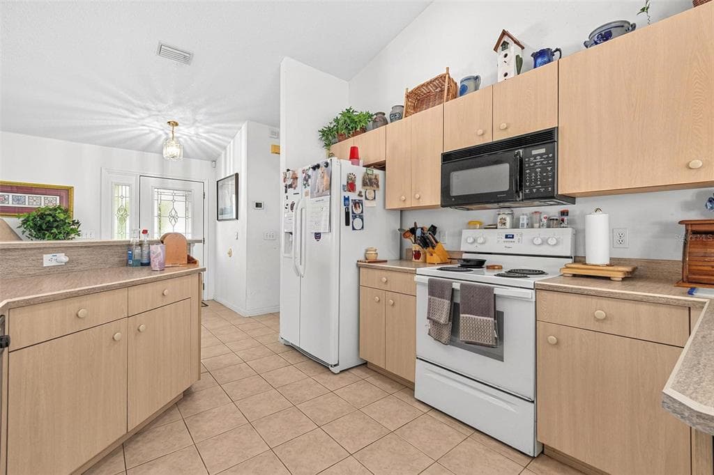 80 WHITTINGTON DRIVE photo 15