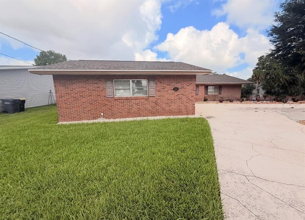 4830 CYPRESS DRIVE