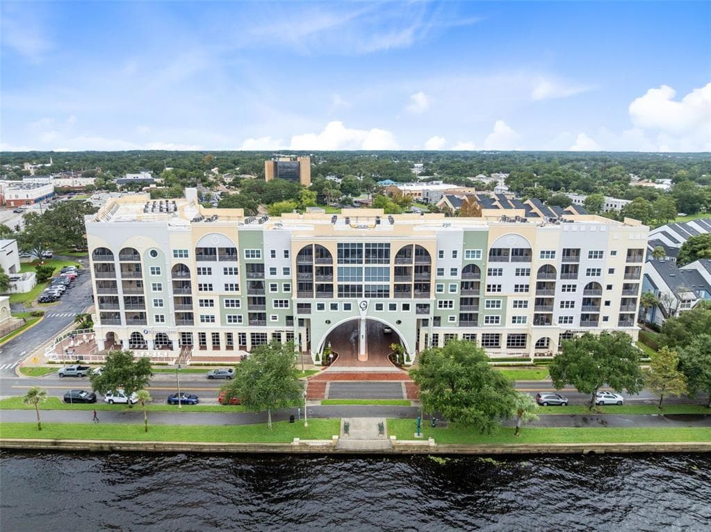 225 W SEMINOLE BOULEVARD 201 photo 2