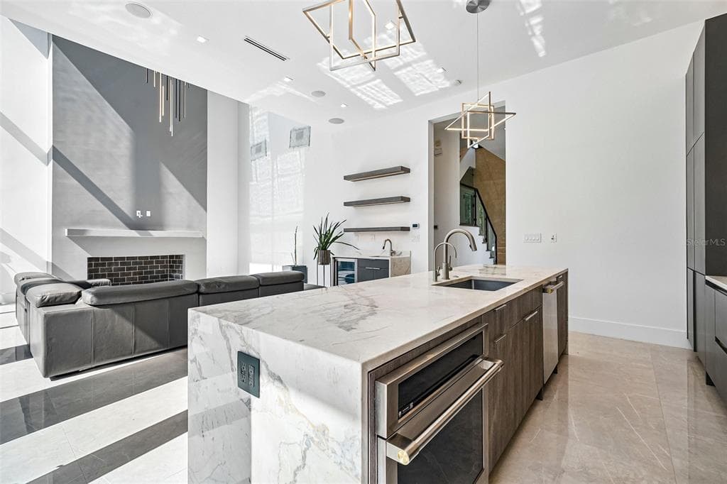 8103 N RIVER SHORE DRIVE photo 18