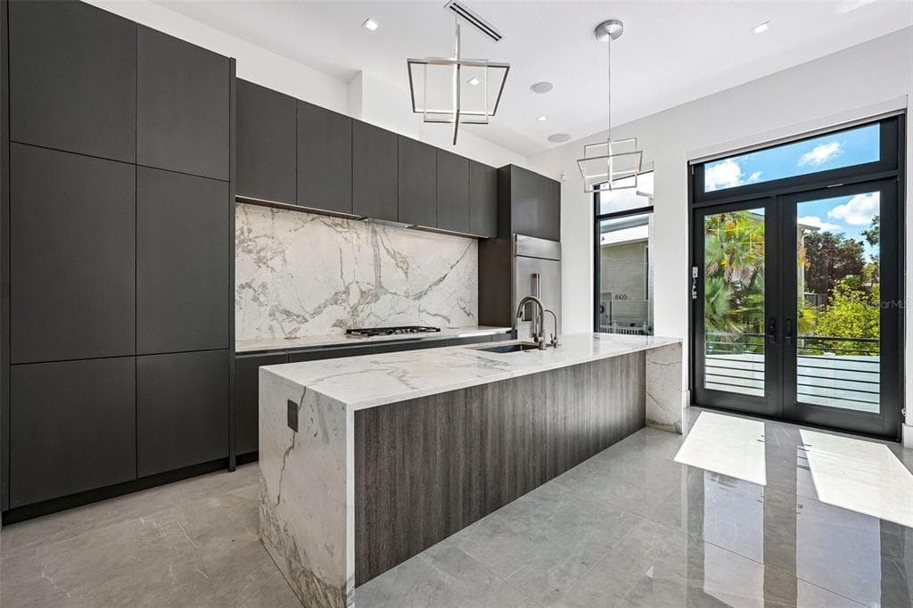 8103 N RIVER SHORE DRIVE photo 8