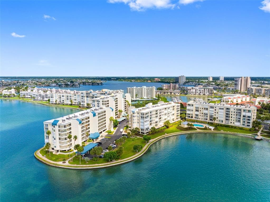 7912 SAILBOAT KEY BOULEVARD S 201 photo 2