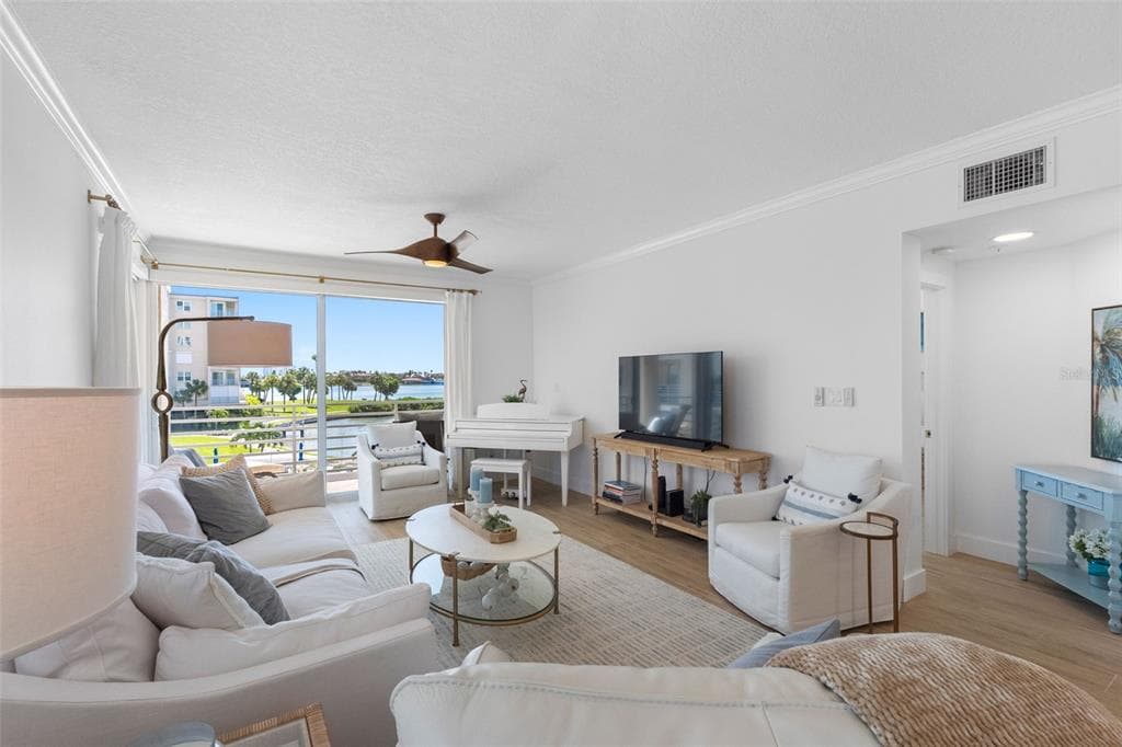 7912 SAILBOAT KEY BOULEVARD S 201 photo 3