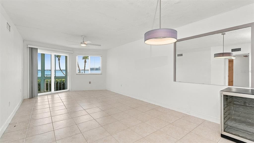 777 JOHN RINGLING BOULEVARD 2 photo 14