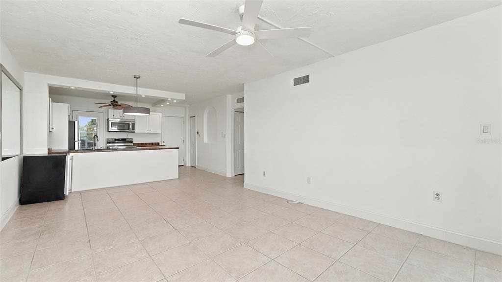 777 JOHN RINGLING BOULEVARD 2 photo 11