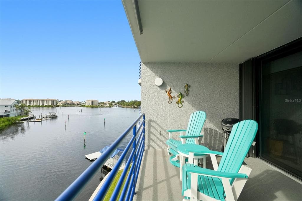 4823 EBBTIDE LANE 404 photo 5