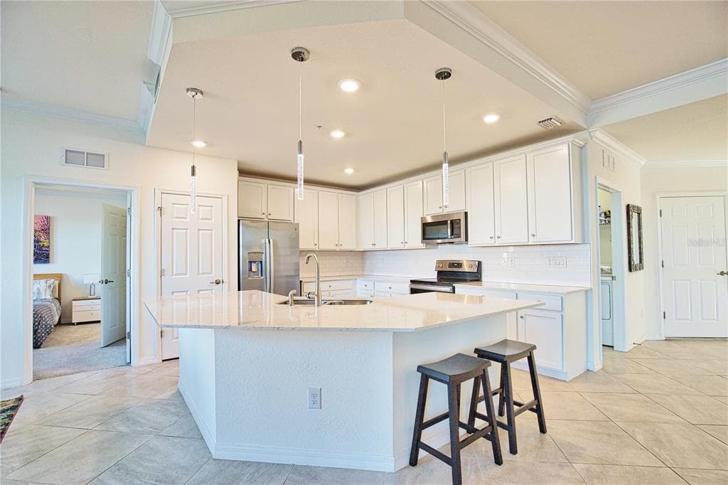 10042 CROOKED CREEK DRIVE 102 photo 5