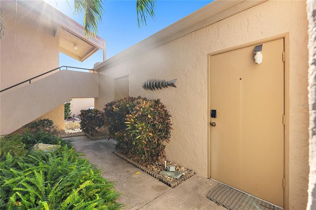 4780 BRITTANY DRIVE S 11 photo 25