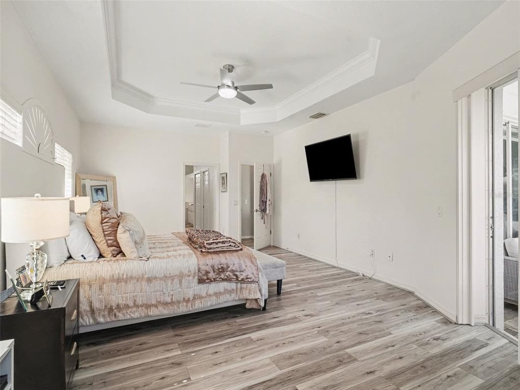 4256 BEACH VIEW COURT photo 13