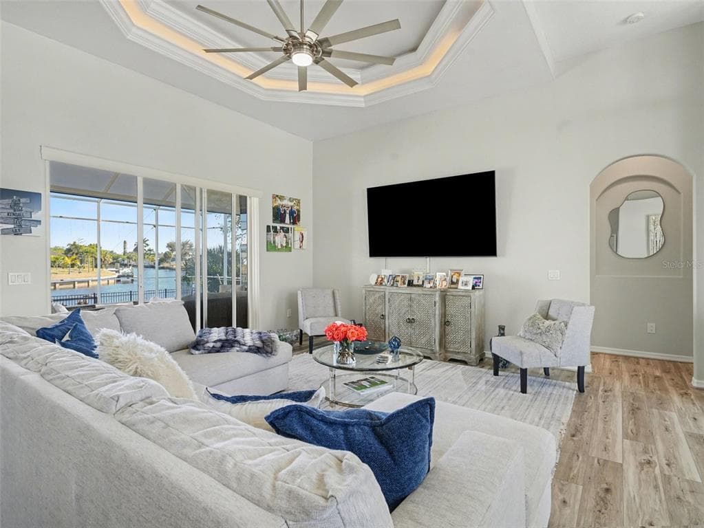 4256 BEACH VIEW COURT photo 7