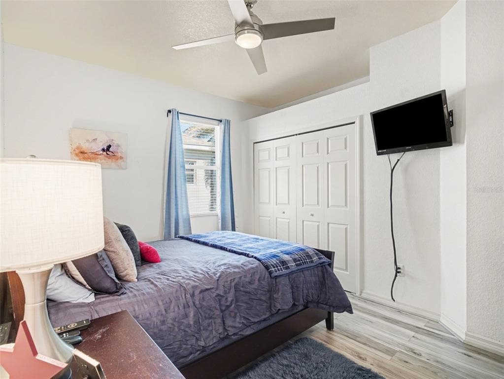 4256 BEACH VIEW COURT photo 18