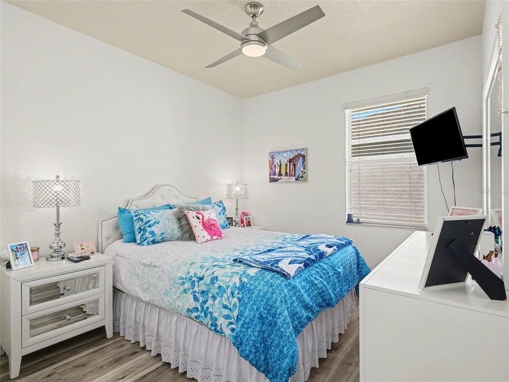 4256 BEACH VIEW COURT photo 19
