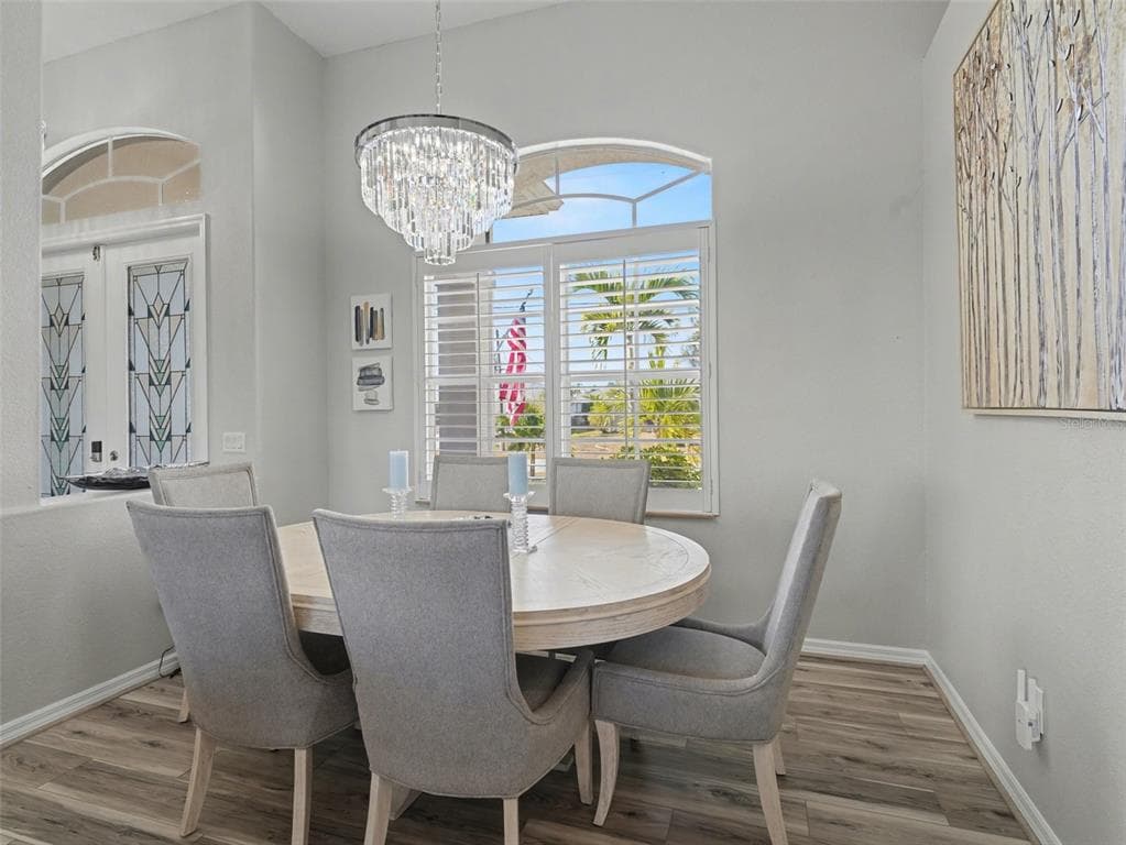4256 BEACH VIEW COURT photo 8