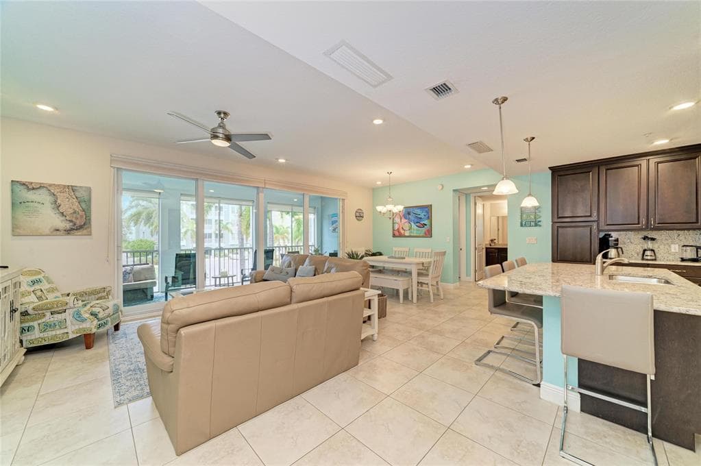 391 ARUBA CIRCLE 101 photo 7