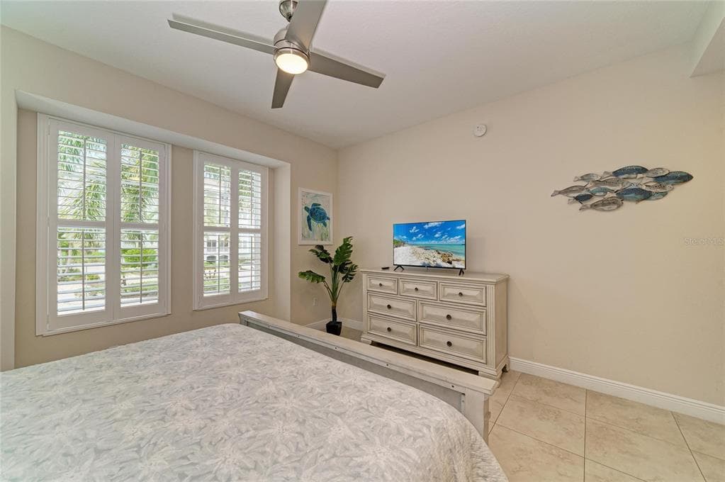 391 ARUBA CIRCLE 101 photo 25