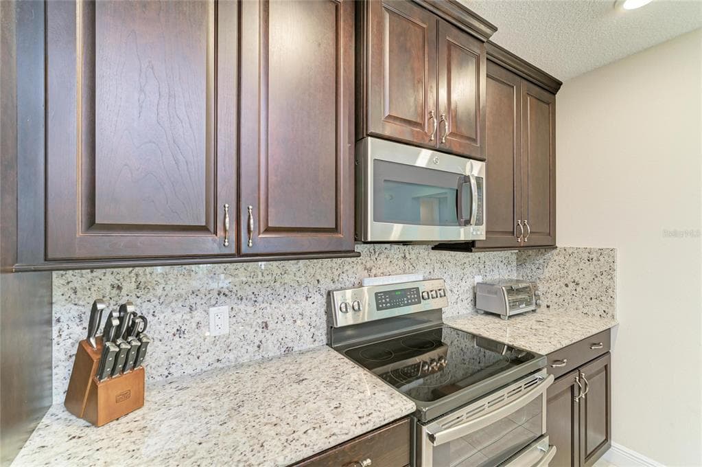 391 ARUBA CIRCLE 101 photo 21