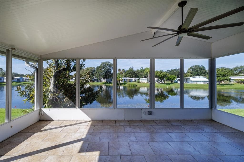 728 NAVIGATORS WAY photo 9