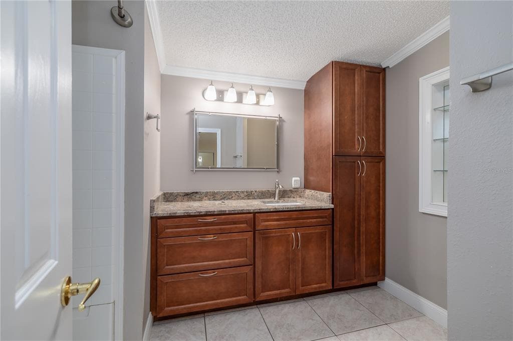 728 NAVIGATORS WAY photo 24