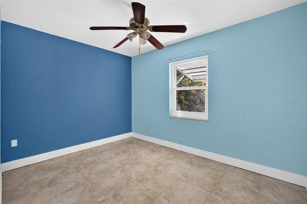 530 LINDLEY TERRACE photo 23