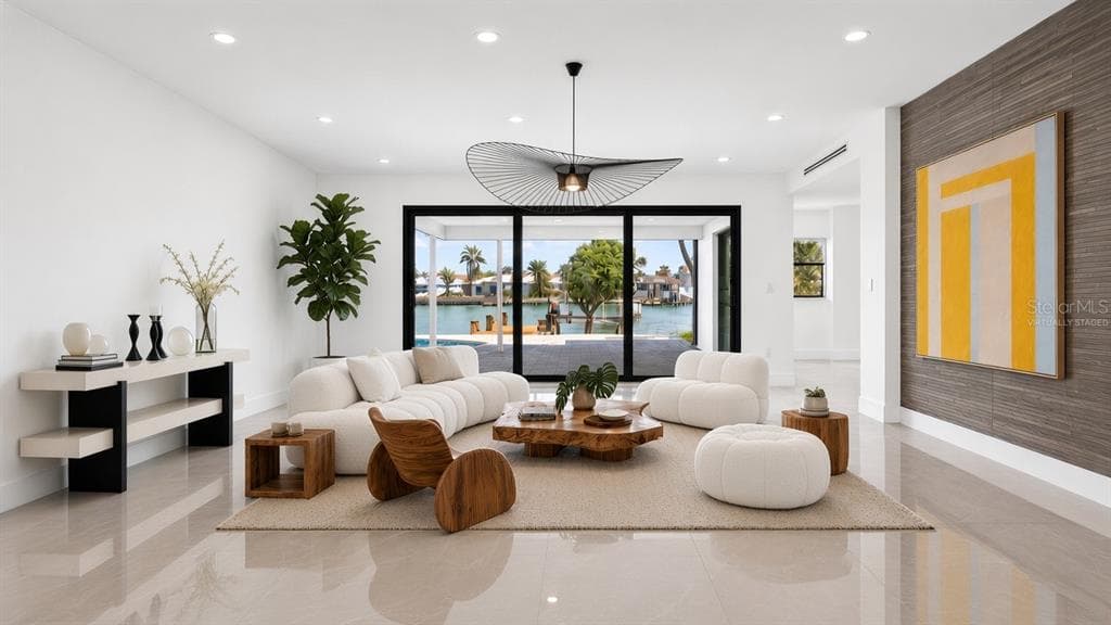 319 MIDWAY ISLAND 3