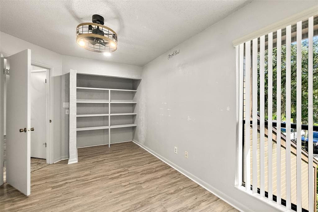 34 SHERBURY COURT 34 photo 23