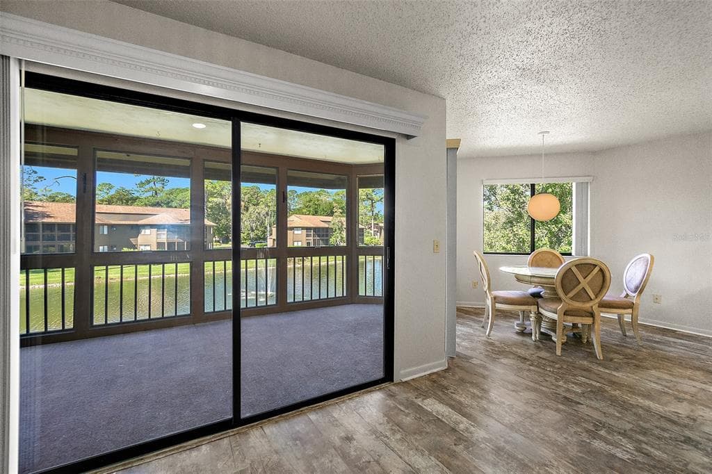 34 SHERBURY COURT 34 photo 12