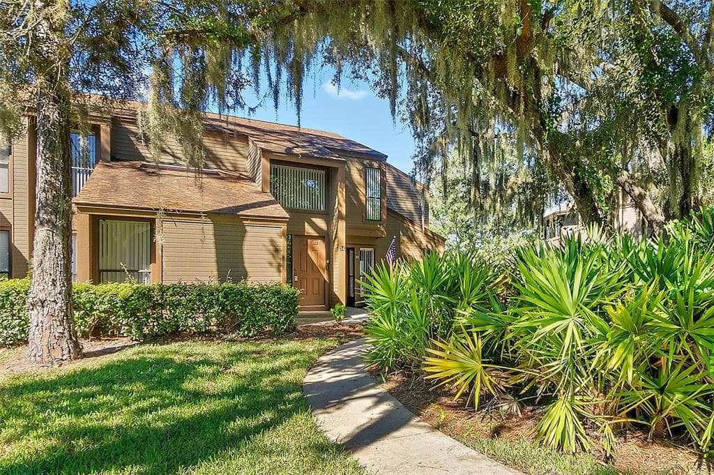 34 SHERBURY COURT 34 photo 1