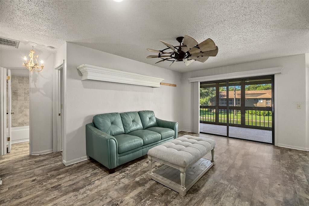 34 SHERBURY COURT 34 photo 9