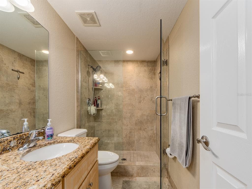 770 ISLAND WAY N103 photo 24