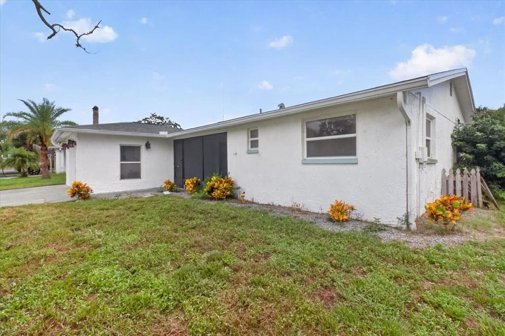 2217 HARRISON DRIVE photo 17