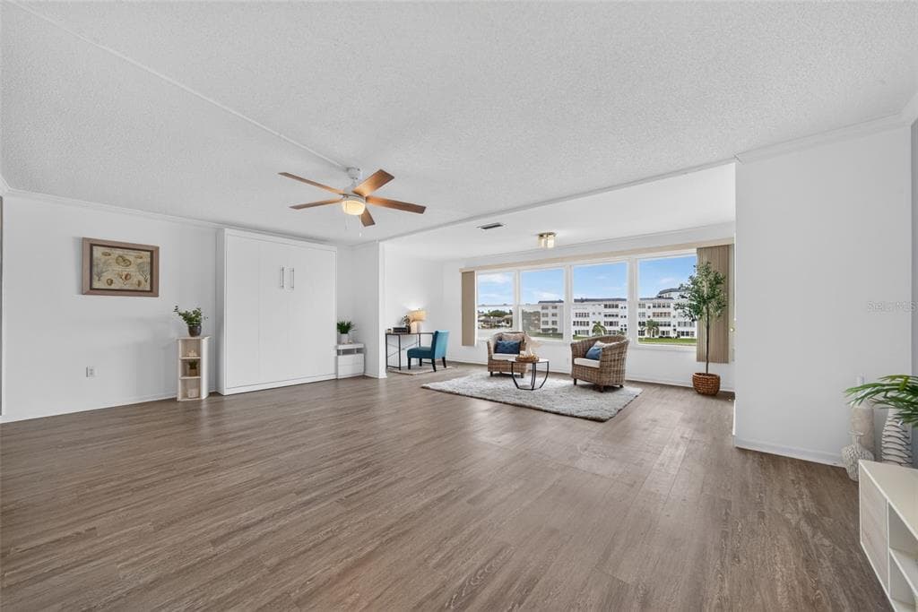 6025 SHORE BOULEVARD S 304 photo 16
