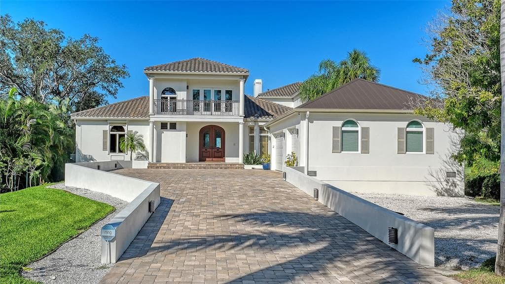 2115 LYCHEE LANE photo 8