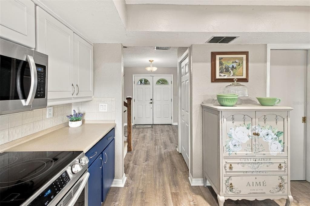 5008 BAY STATE ROAD photo 11